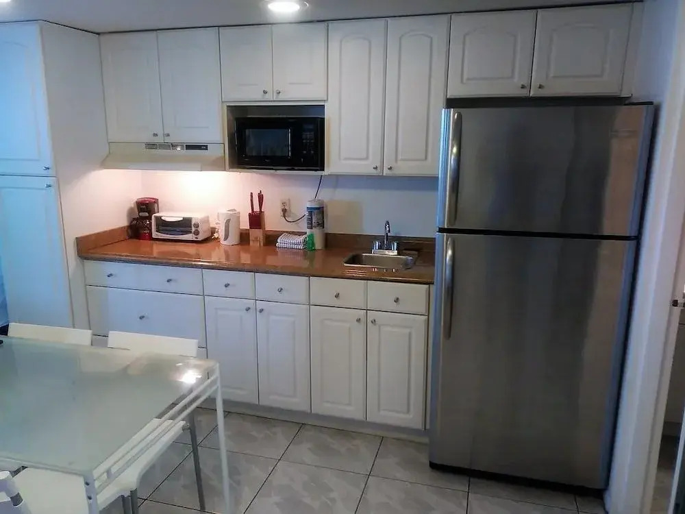 SeaStays Apartments