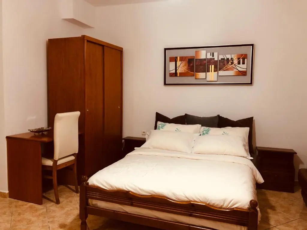 Flora Apartments Sarande