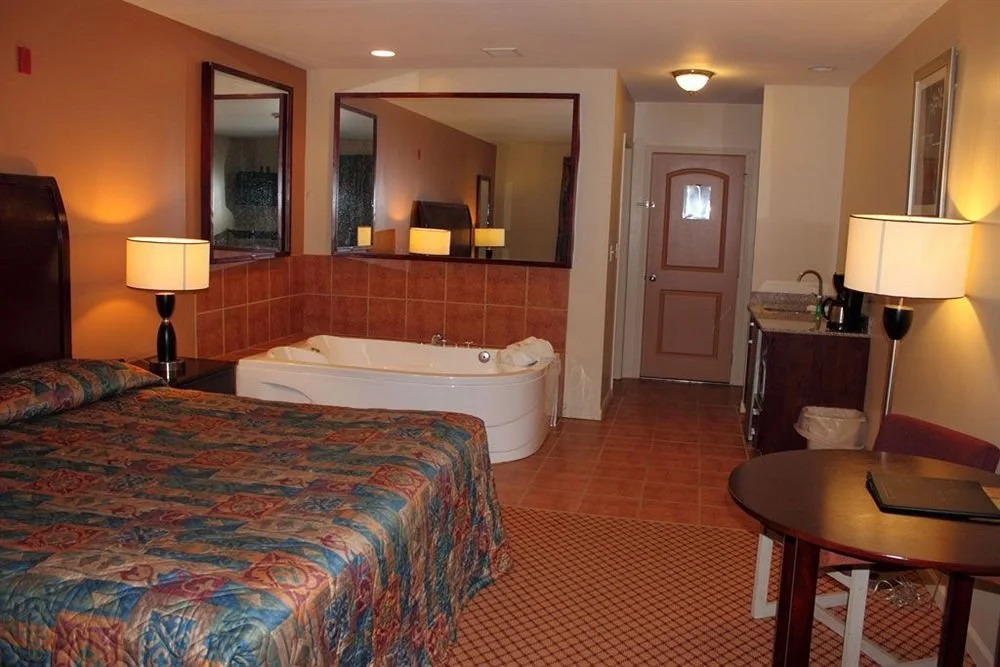 Loyalty Inn - Wisconsin Dells