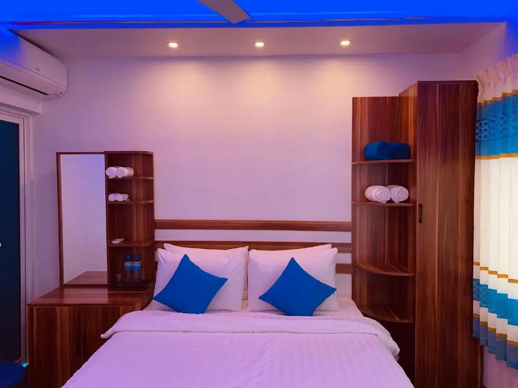Hudhuvelimaldives