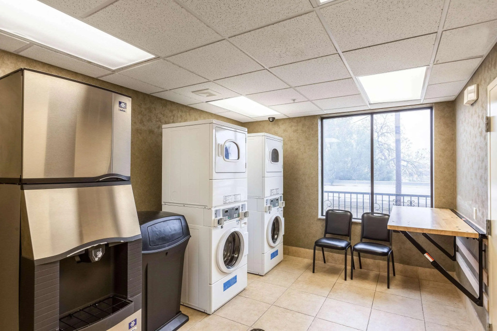 Comfort Suites Alamo-River walk