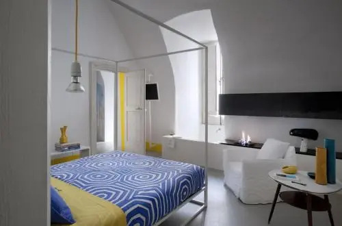 Capri Suite