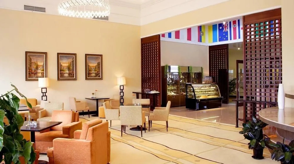 Qingdao Blue Horizon Marina Gold Hotel
