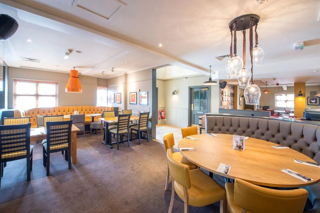 Premier Inn Weston-Super-Mare East (A370)