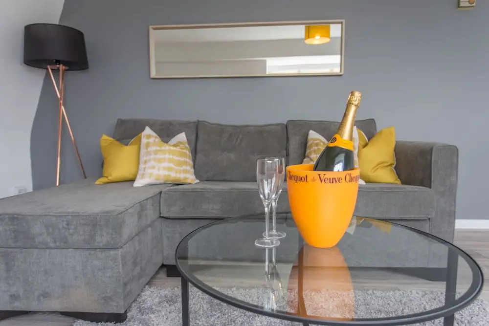 The Manor Suite