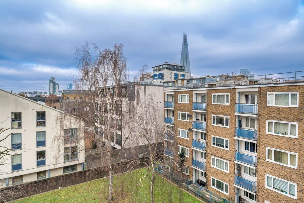 JOIVY Stylish flat between London Bridge