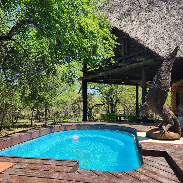 Mopani Manor