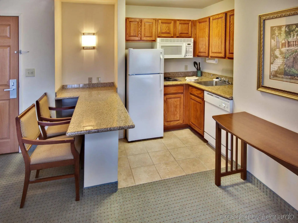 Staybridge Suites Davenport by IHG