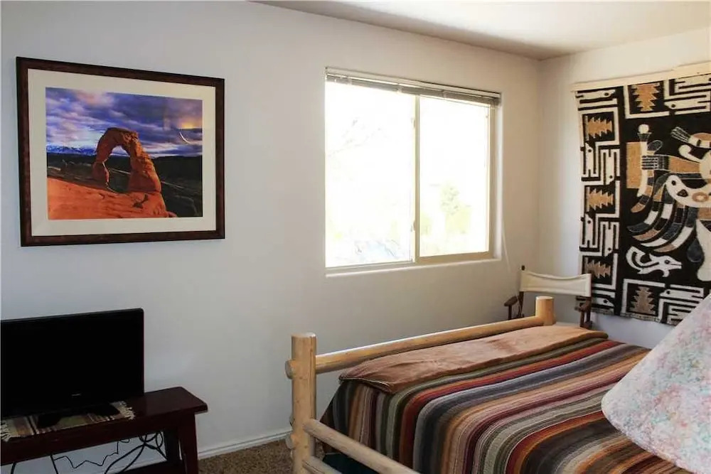 Kayenta Springs 3243 by RedAwning