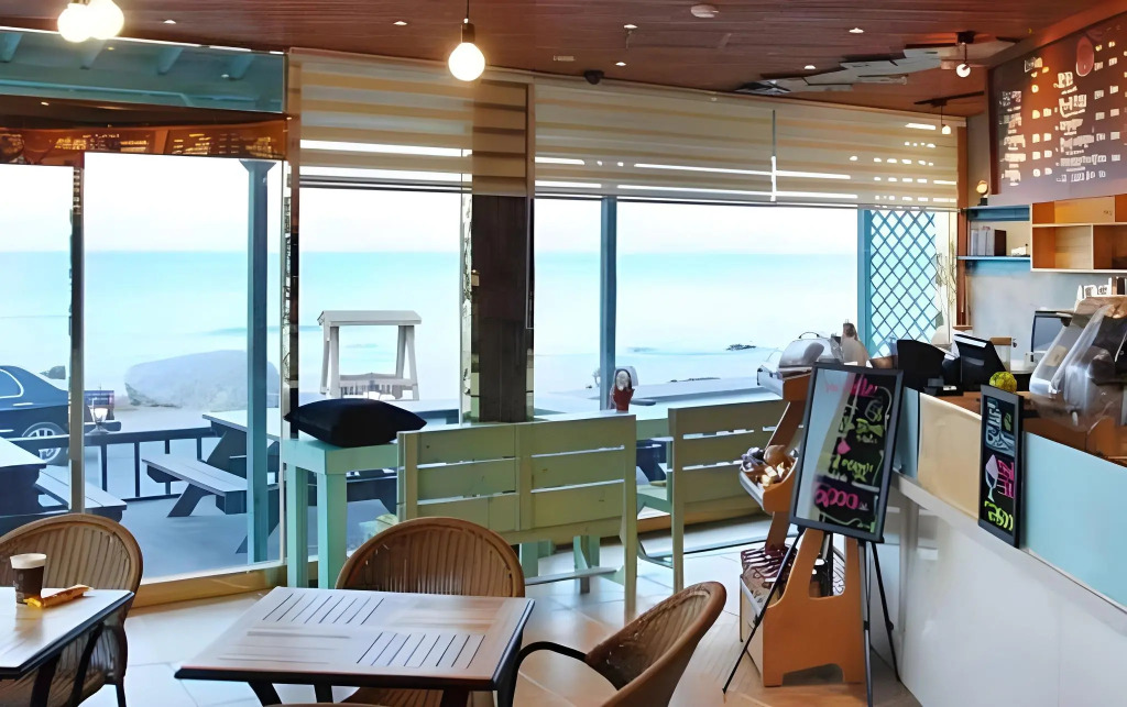 Gyeongpo Emerald Beach Hotel