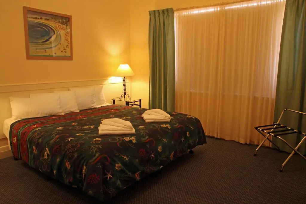 Bayview Apartments Glenelg