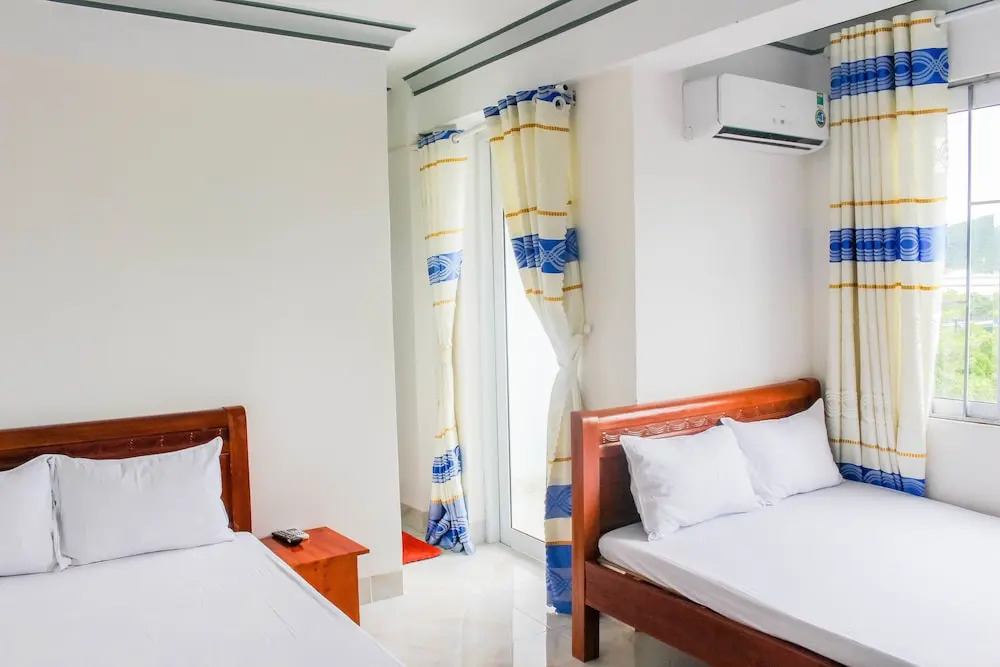 Hotel I Ngoc Huong