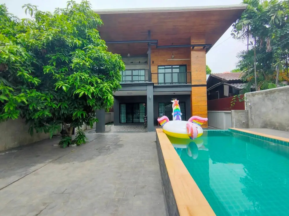 Lan House Pool Villa
