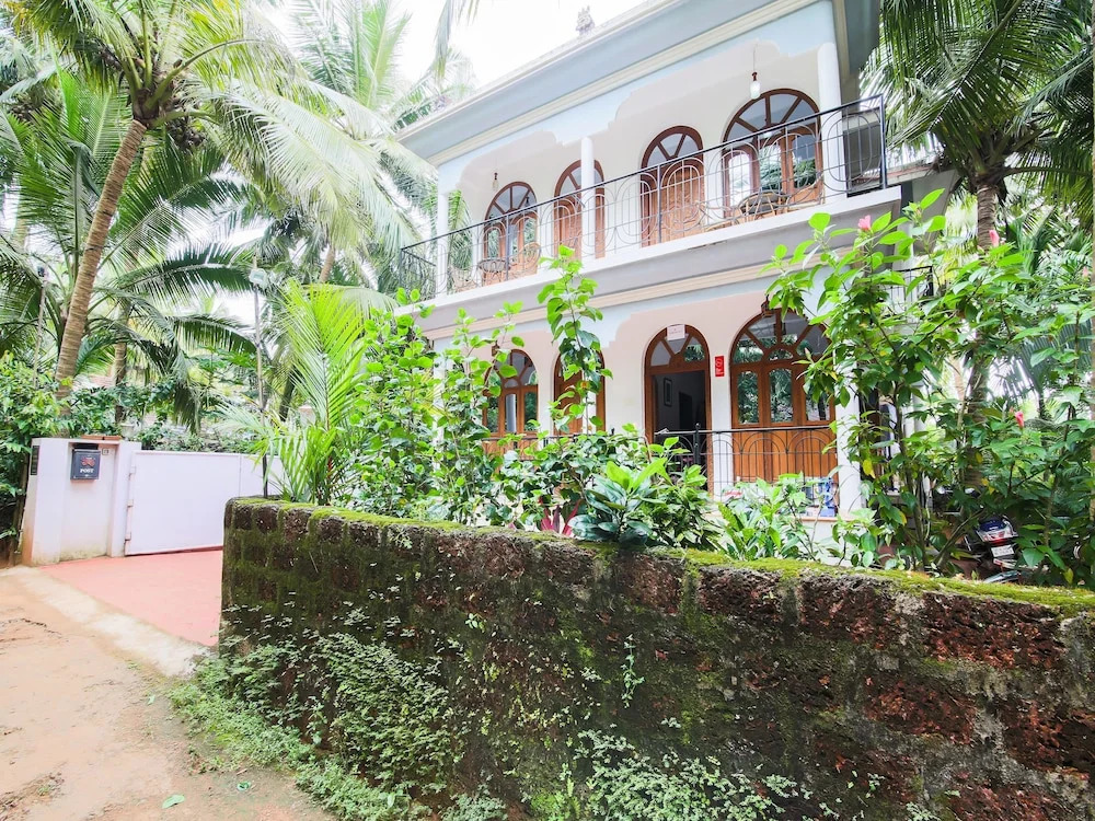OYO 4247 Pande Residency