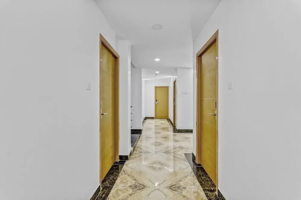 Rohaan Hotels Medavakkam by UPAR
