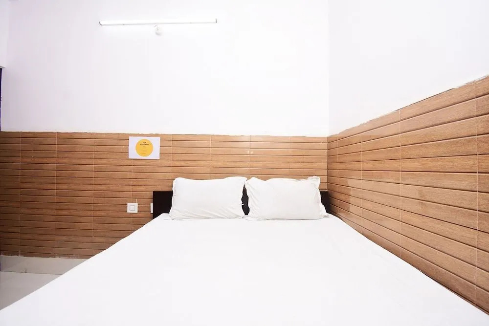 SPOT ON 44384 Hotel Amit
