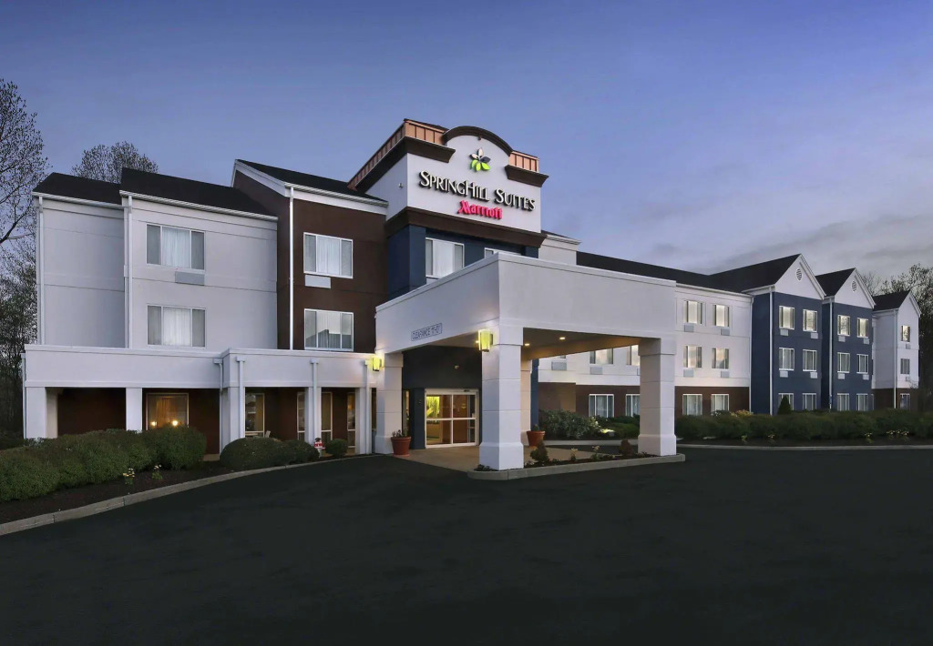 SpringHill Suites by Marriott Waterford / Mystic