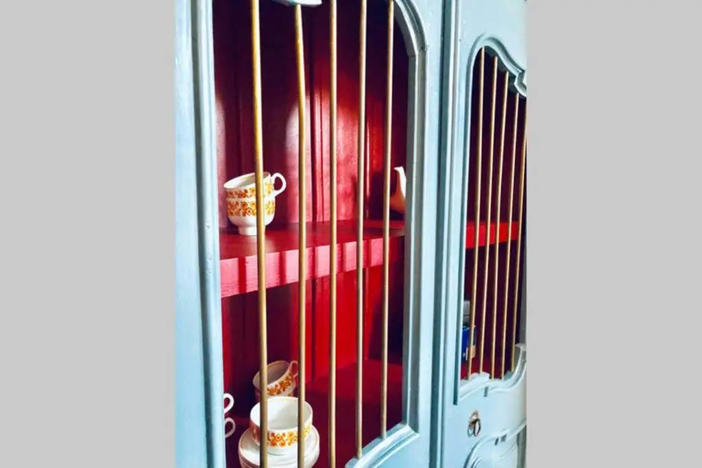 Seaside Escape - gorgeous 2 bed apartment in St-Leonards-on-Sea