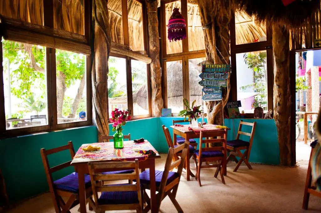 Nacional Beach Club & Bungalows