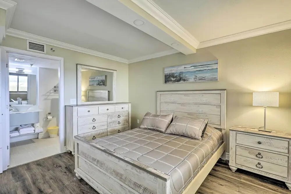 Waterfront Resort Condo w/ Private Beach & Pool