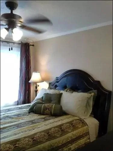 JARVIS Edgewater Park & Beach Villa-Hotel