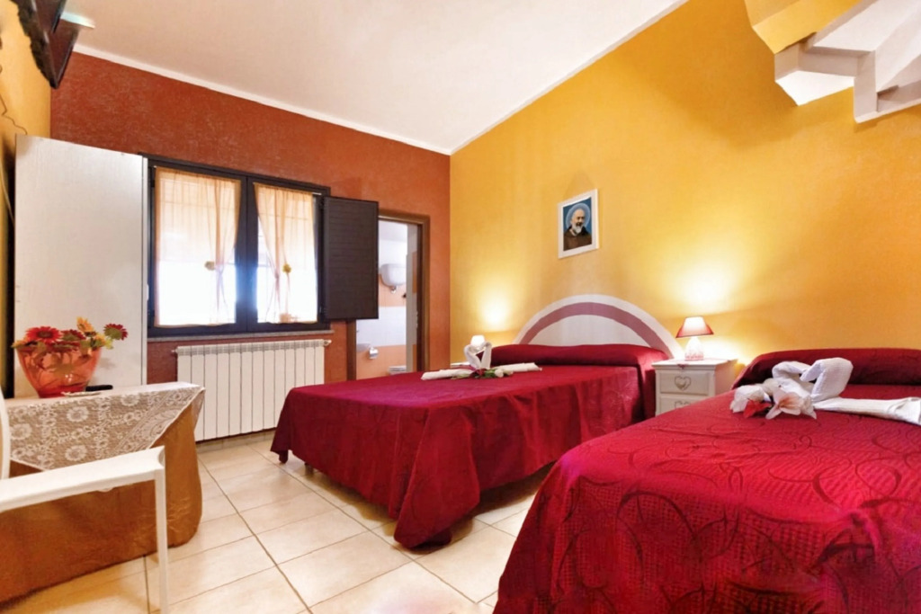 B&b Santa Sofia by holidayngo