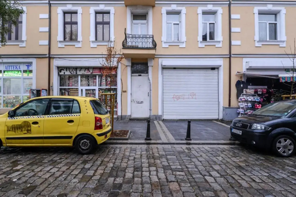 Champs-Élysées Sofia | 2-BDR, 2-BTHR Tsar Simeon Suite