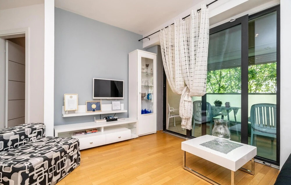 Stunning Apartment in Dubrovnik With Wifi and 1 Bedrooms