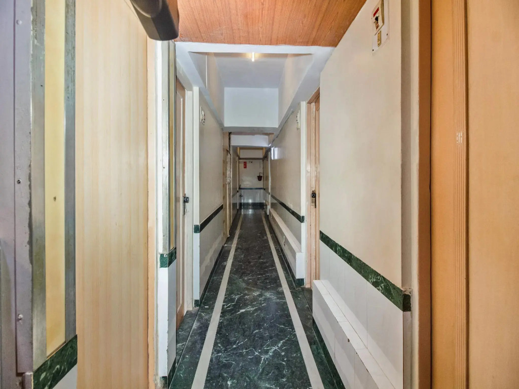 Hotel Woodland