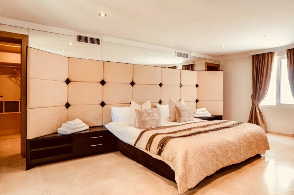 Villa With 8 Bedrooms in Marbella, With Wonderful sea View, Private Po