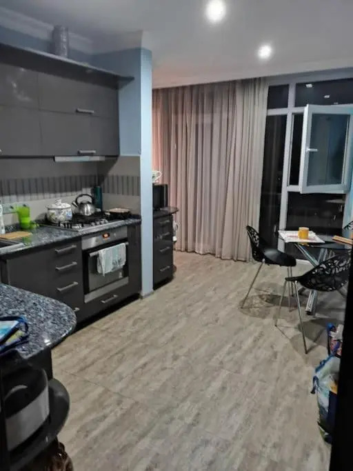 200m apartamenty na pljazhe Ureki dlja otdyha bol'shoj sem'i ili kompanii