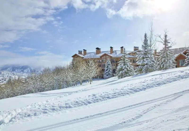 Woodrun 1 Bedroom Ski-In, Ski-Out Condo