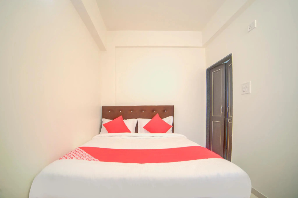 OYO 64297 Hotel Sai Leela
