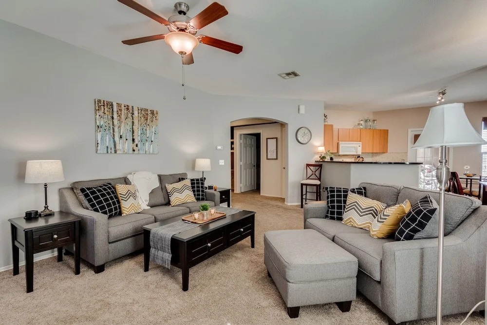 Wigwam 2 Bedrooms 2 Bathrooms Townhouse