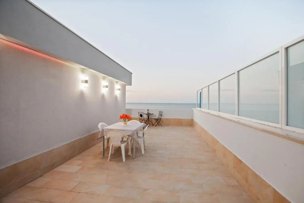 Tramonto sul mare Bari Apartment near the airport