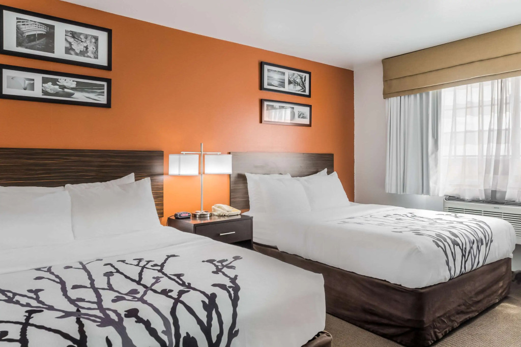 Sleep Inn & Suites North Liberty - Liberty City