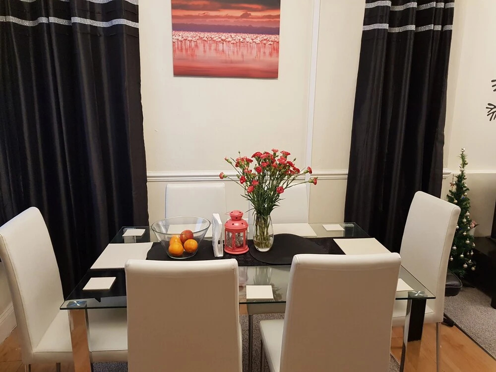 Queen Guest House