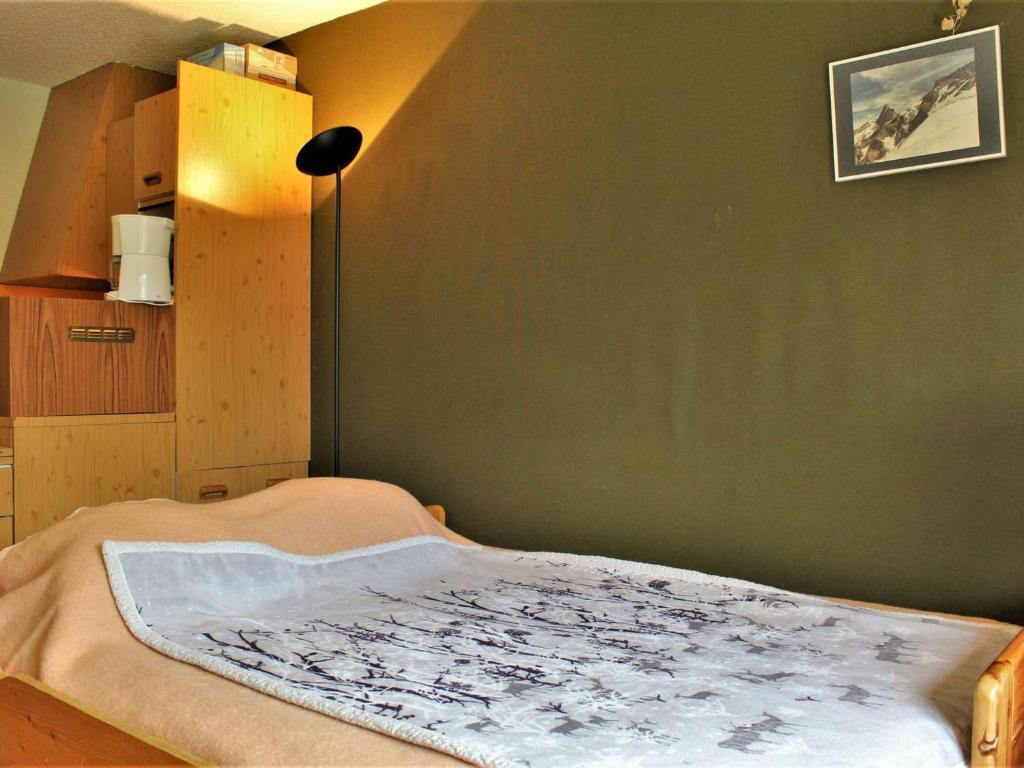 Appartement Risoul, 1 pièce, 4 personnes - FR-1-330-58