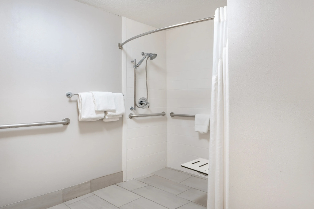 Holiday Inn Express Hotel & Suites Albuquerque - North Balloon Fiesta Park by IHG