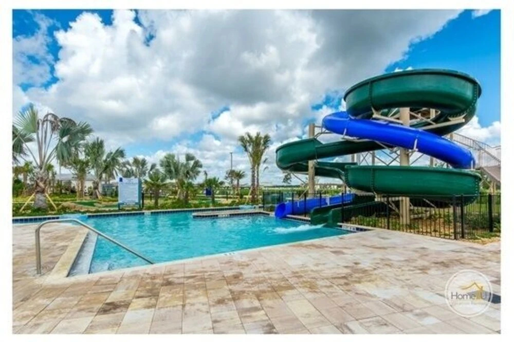 H2u - Little Mermaid - Sl3067 5 Bedroom Townhouse