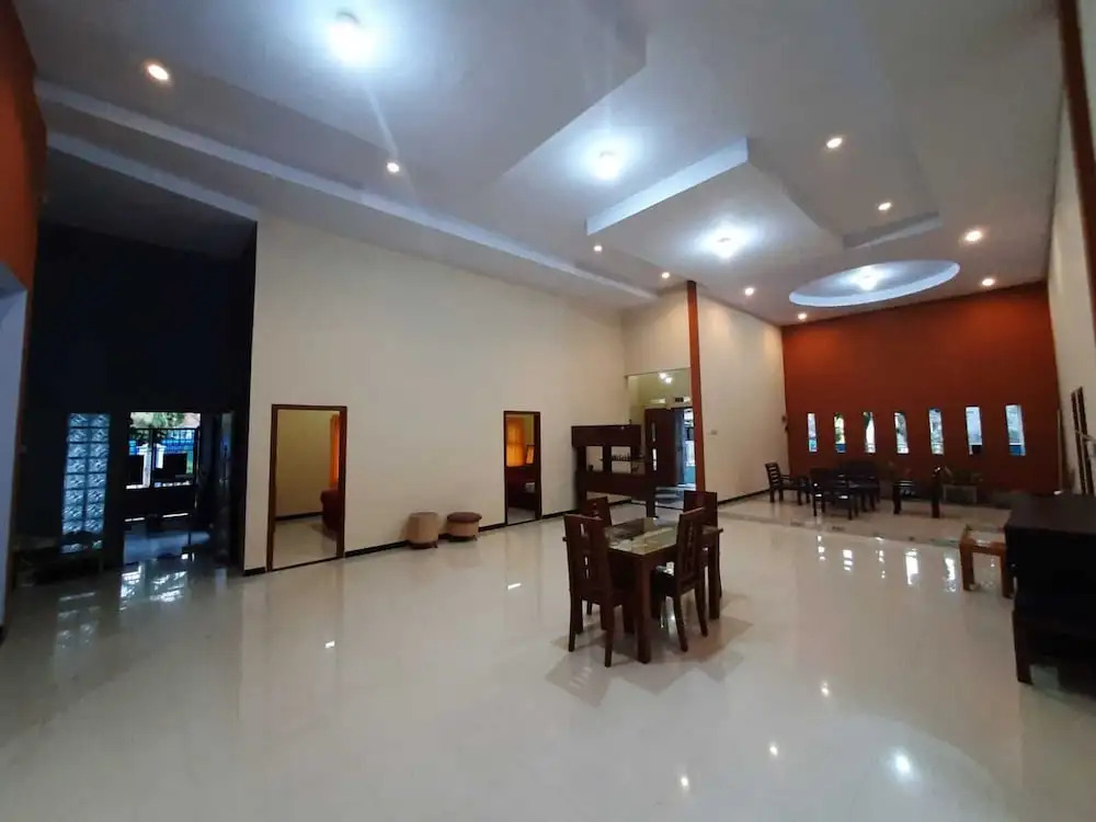 999 KHS 2 Homestay