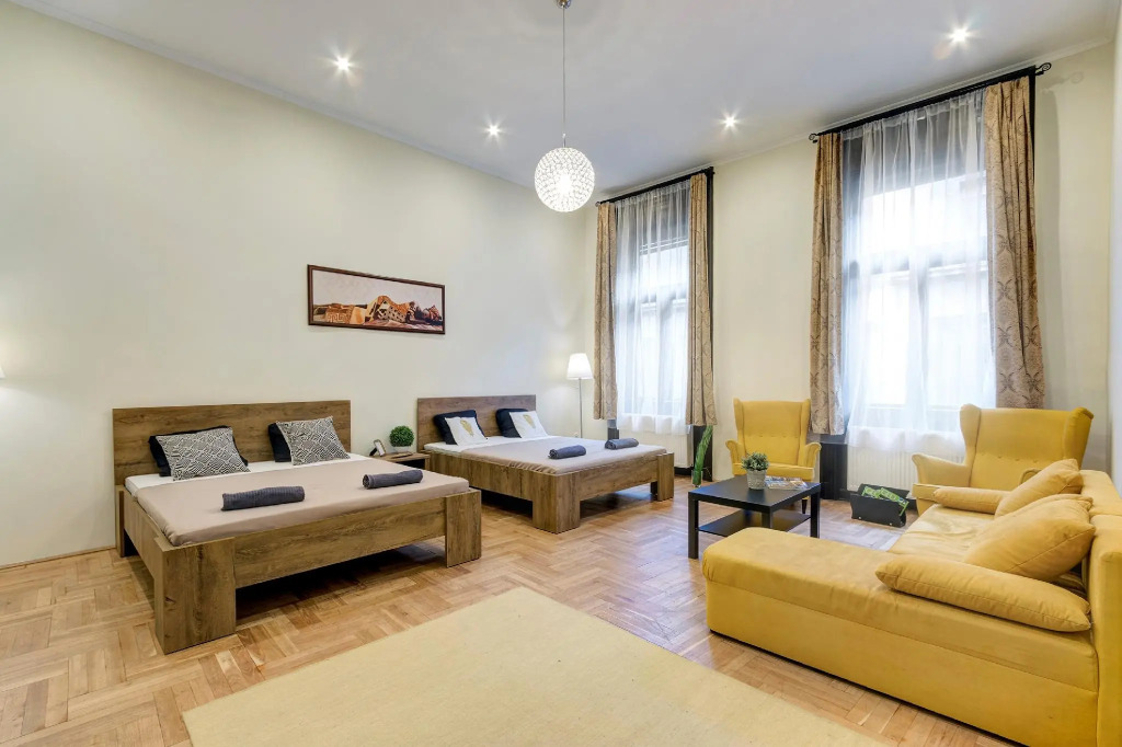 Real Apartments Klauzál