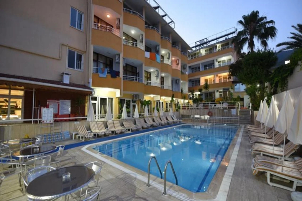 Muz Hotel - All Inclusive