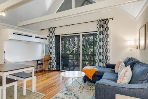 4285 Mariner's Watch Villa