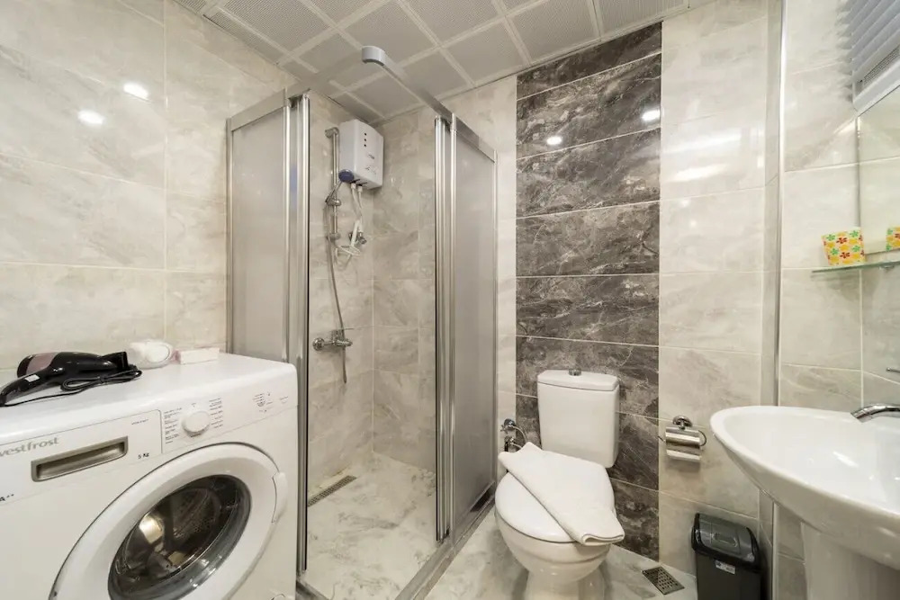 Pleasant Flat With Balcony in Kaleici
