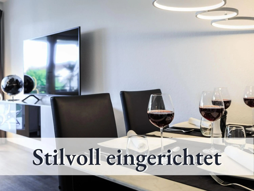 Apartment Black & White mit Sonnenbalkon und Parkplatz