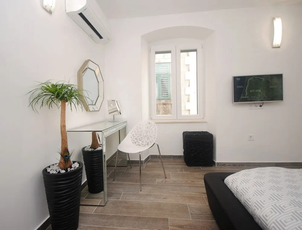 Apartments Kogo