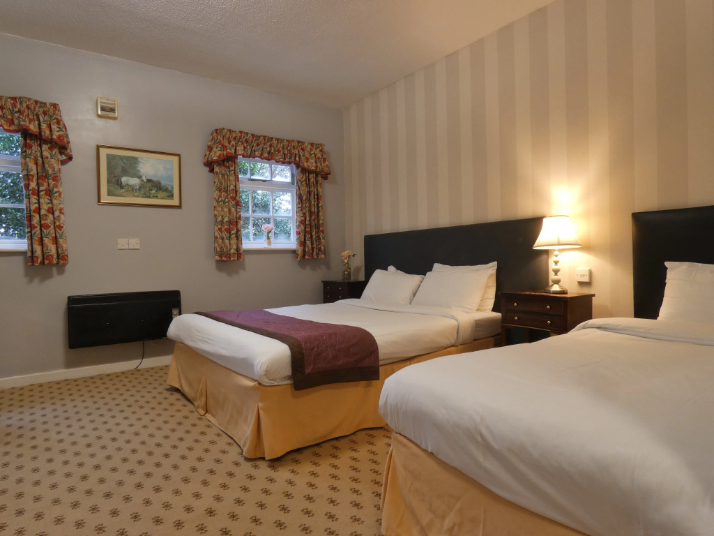 Marston Farm Hotel