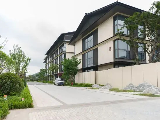 Zhoushan Zhujiajian Greentown Zhen Ru Bay Lanting Homestay