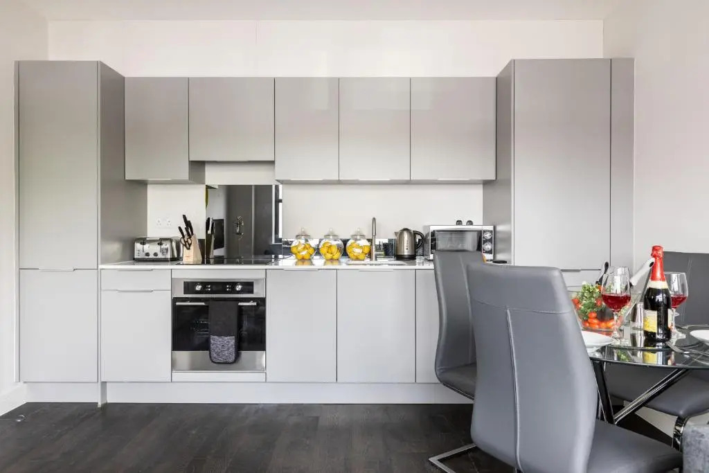 Home.ly Watford Premier Apartments
